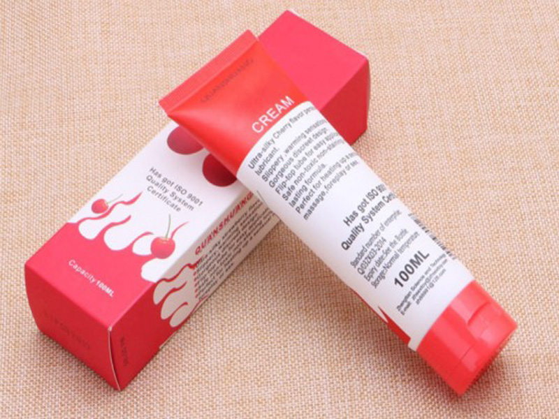 gel-boi-tron-hot-kiss-cream-huong-cherry-100ml-6